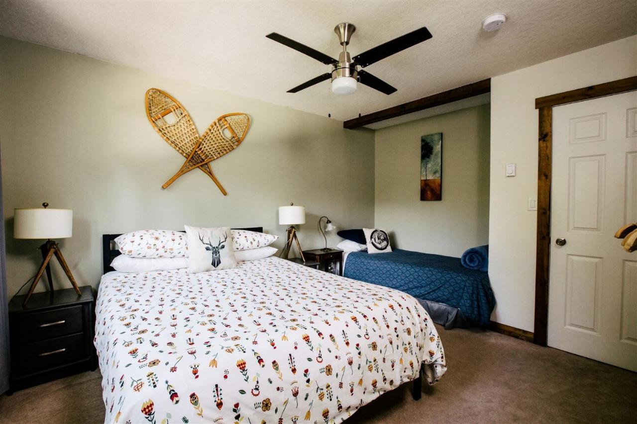 Alpenrose Revelstoke Bed & Breakfast エクステリア 写真