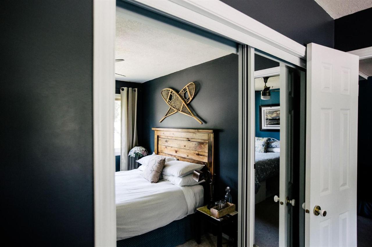 Alpenrose Revelstoke Bed & Breakfast エクステリア 写真